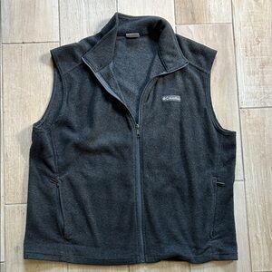 Columbia Black Fleece Vest